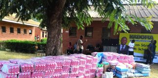 Kadoma MP donates sanitary pads to High School