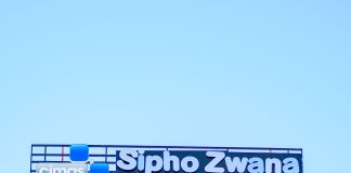 Minister Ncube applauds Cimas for honouring medical pioneer Sipho Zwana